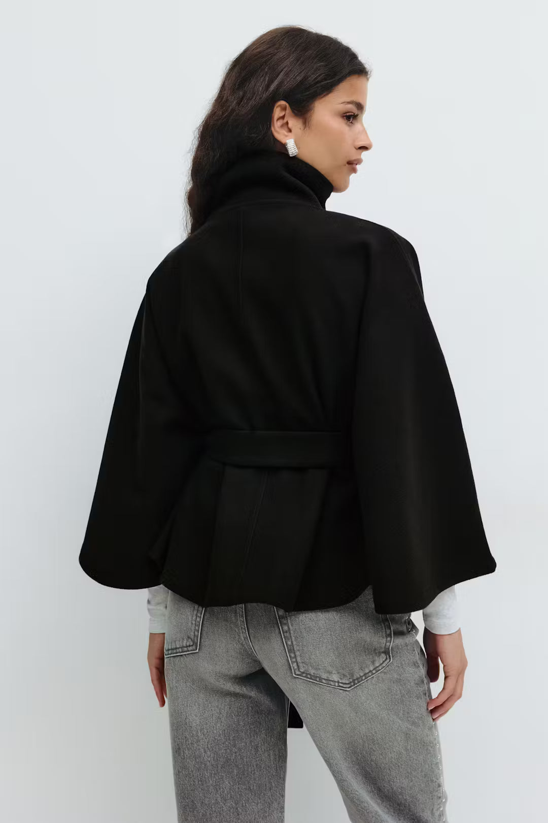 CINCH CAPE JACKET
