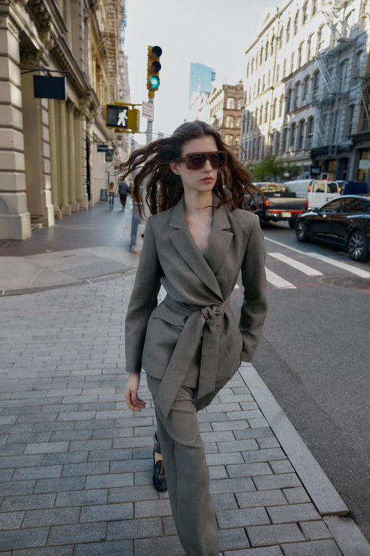 BELTED BLAZER